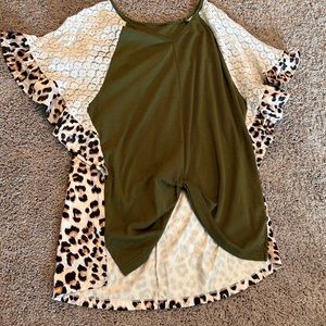 Ruffle blouse with tie.